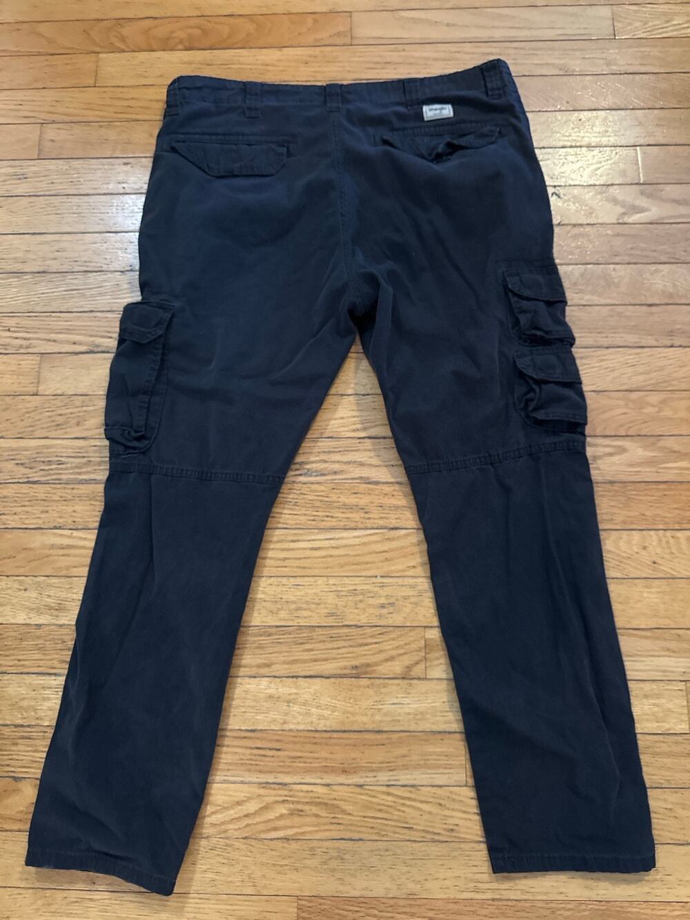 Wrangler Cargo Pants Mens 38x30 Black Tactical Utility Workwear Straight Leg